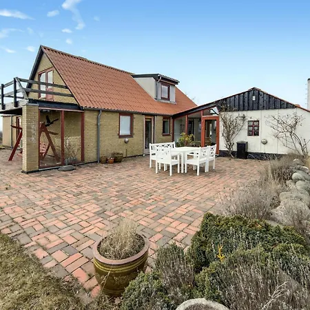 Ferienhaus Awesome In With House Sea View