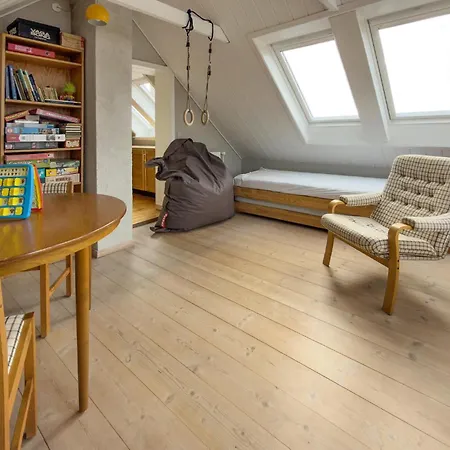 Awesome In With House Sea View Feriehus *