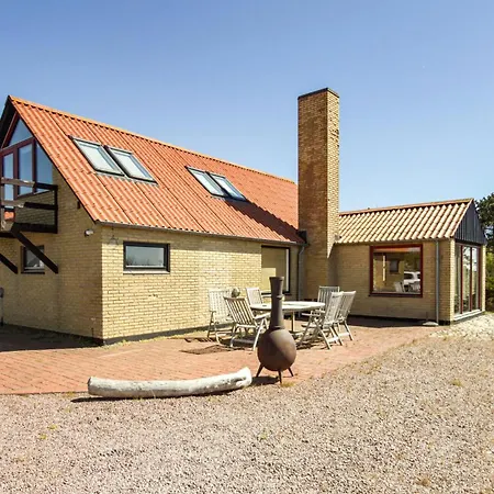 Feriehus Awesome In With House Sea View Knebel